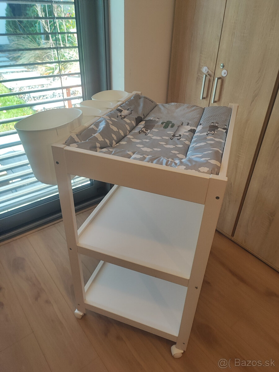 Predam prebalovaci pult - 3