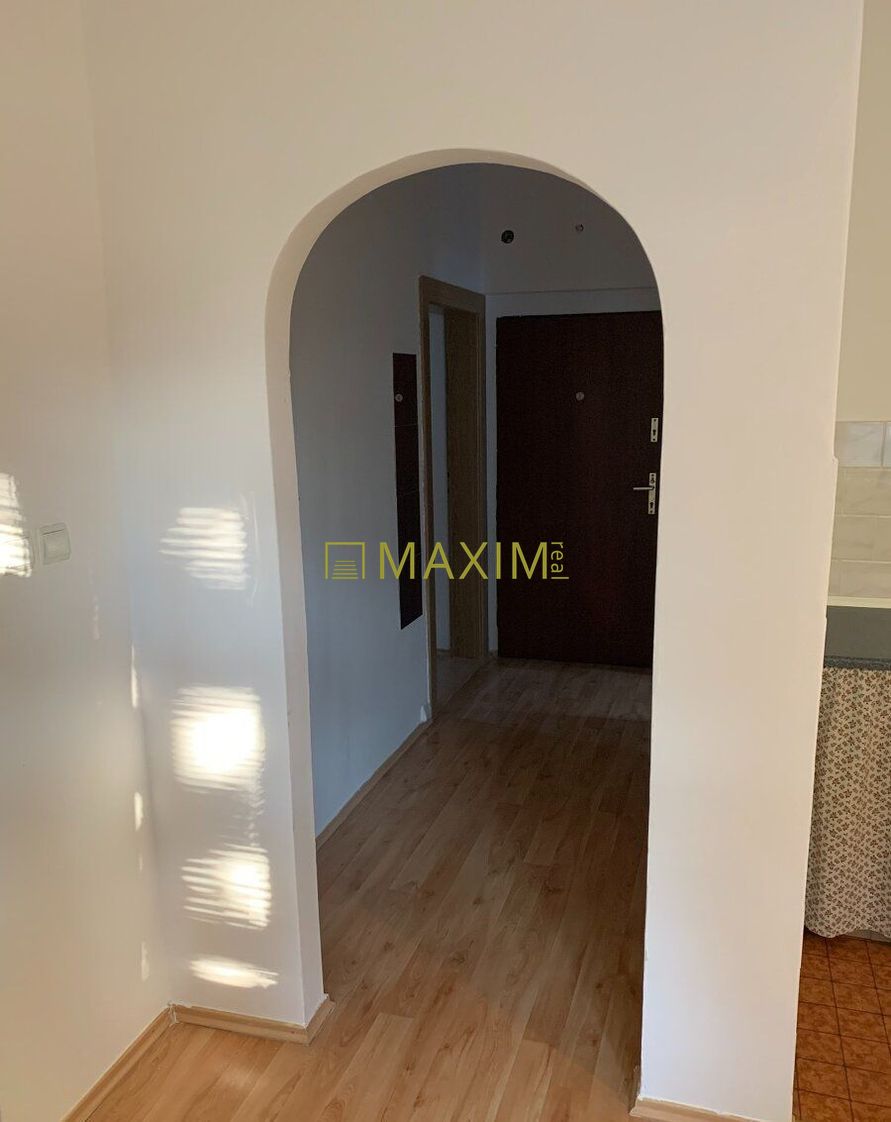 Ponúkame 2 izbový byt na Tylovej ulici v Bratislave - Nové M - 3