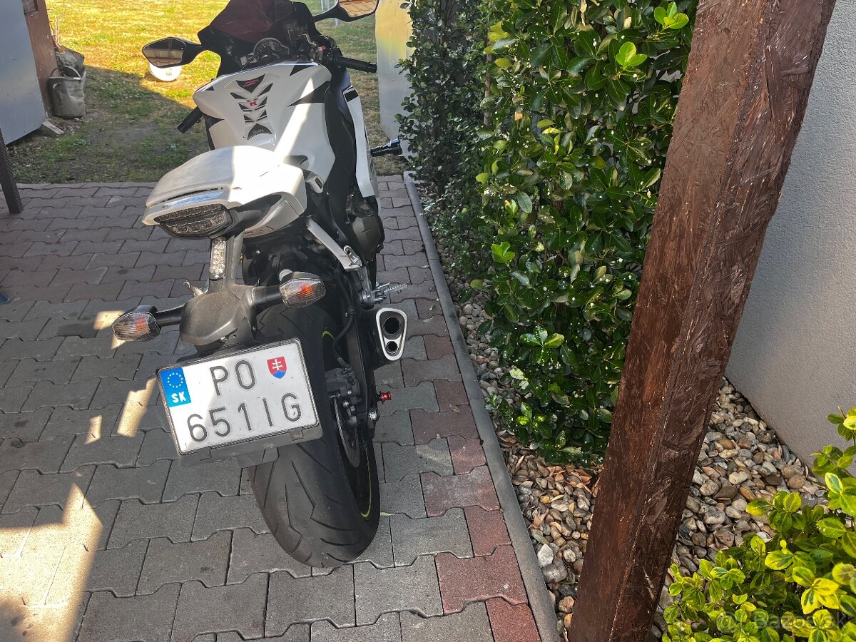 Predam Honda cbr 1000rr - 3