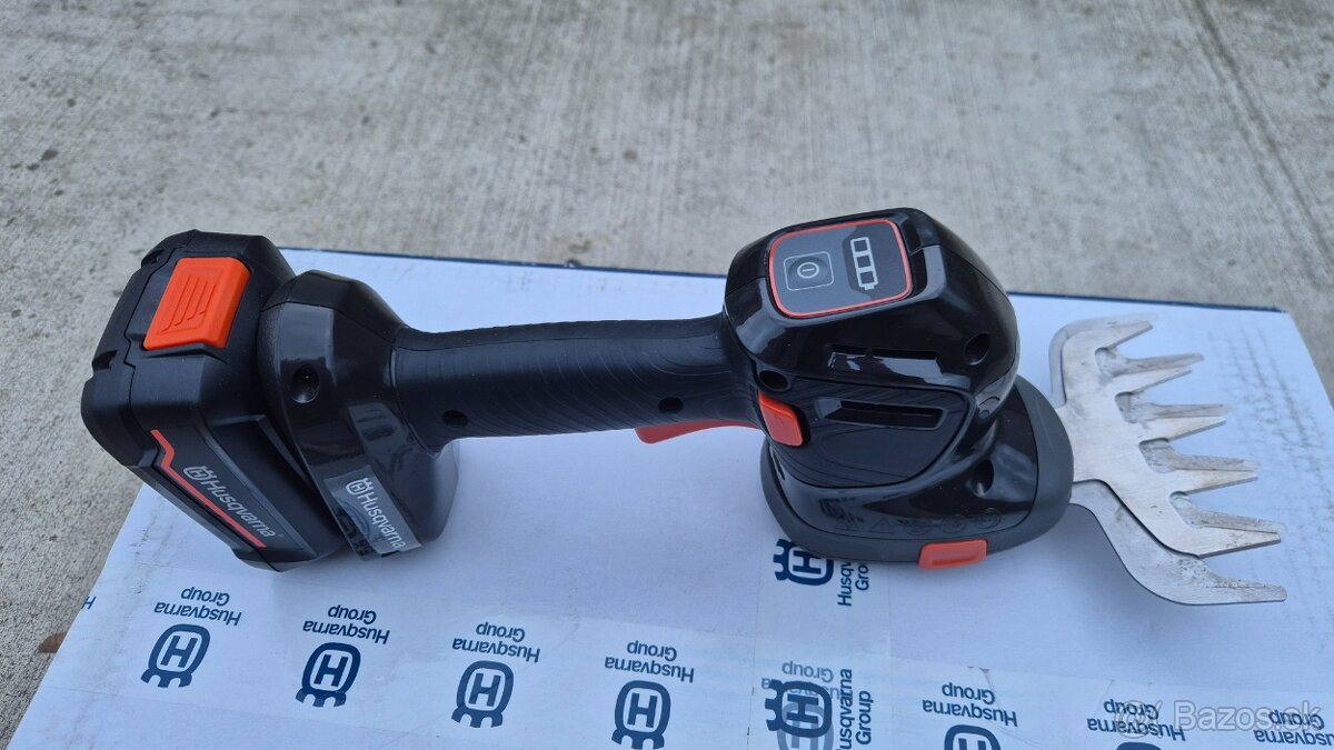 Akumulátorový plotostrih Husqvarna - 3