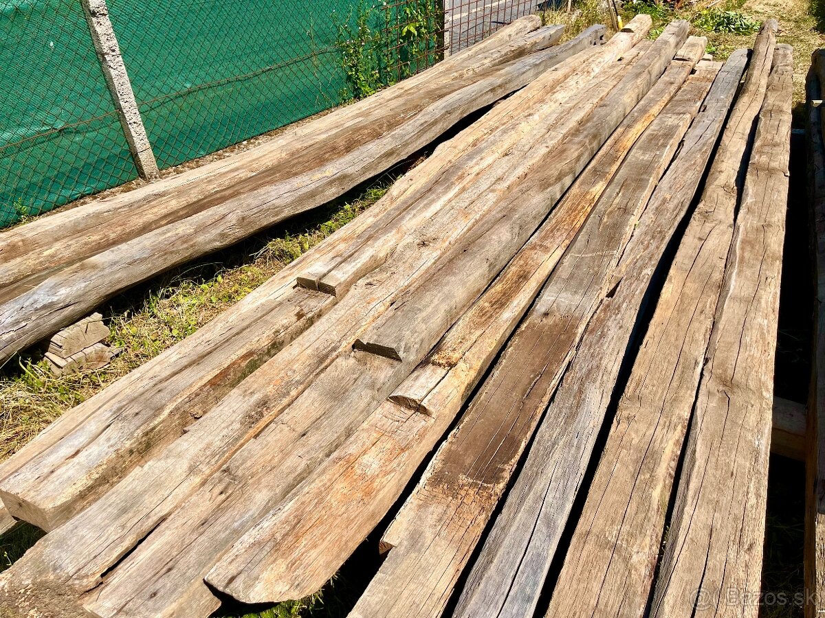 Staré dubové hranoly a trámy - ručne kresané - 3