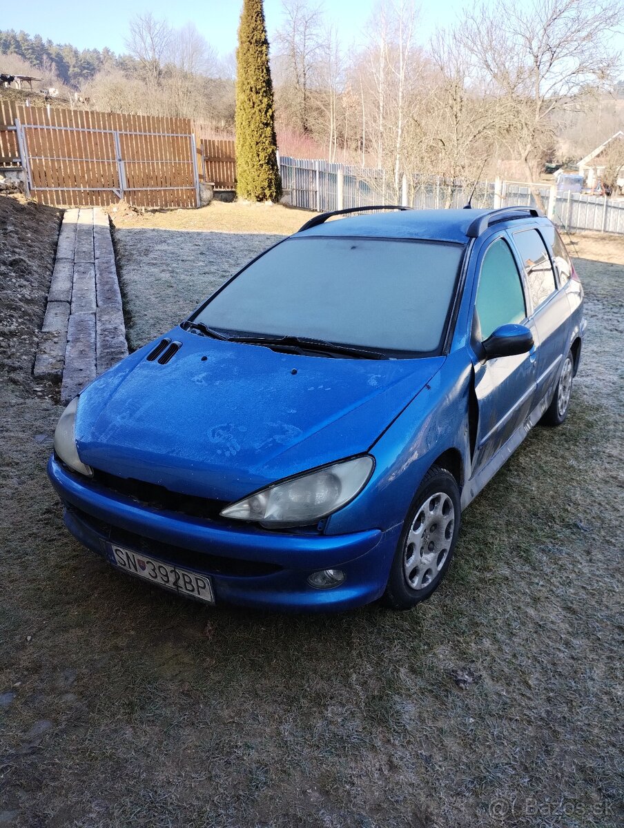 Predám alebo rozpredám Peugeot 206 - 3