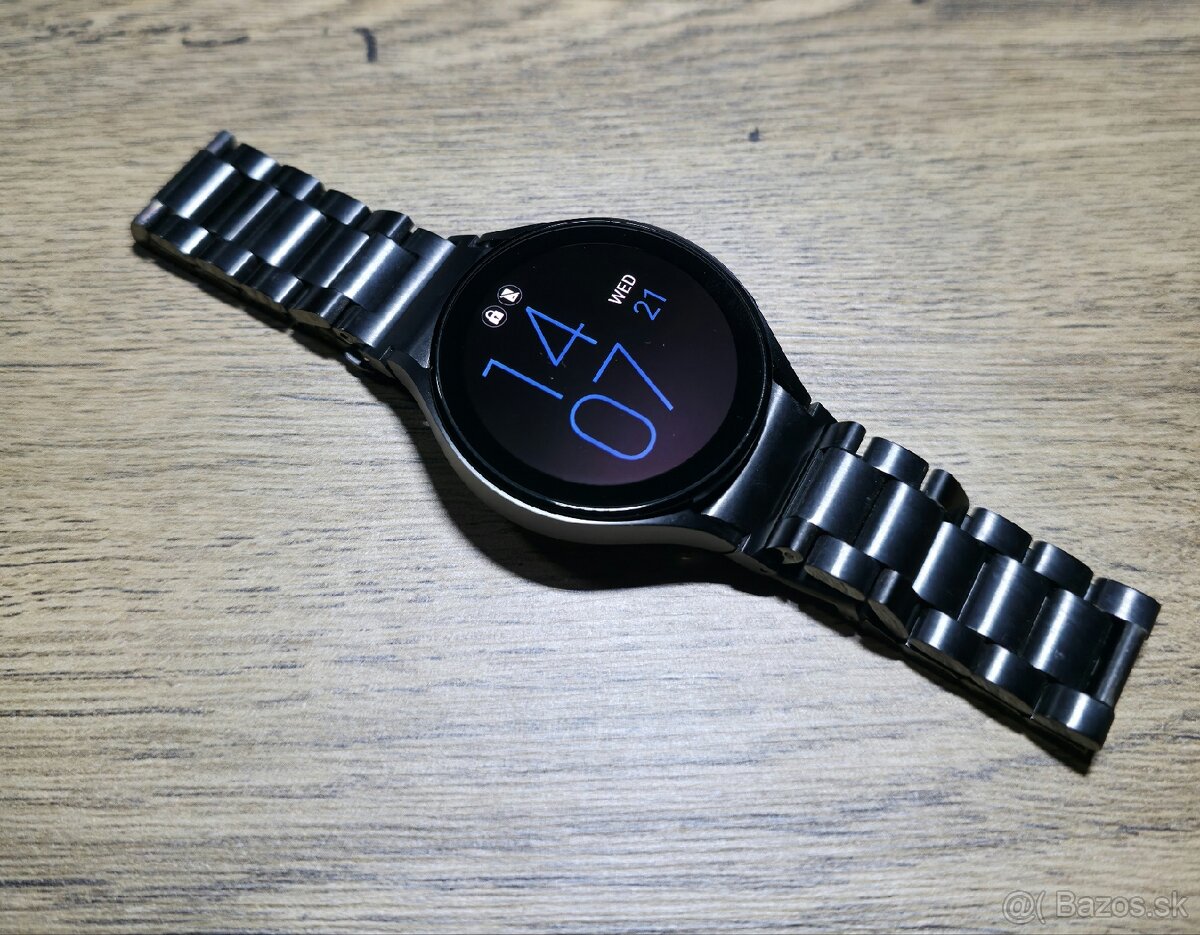 Samsung Galaxy Watch 4 - 3