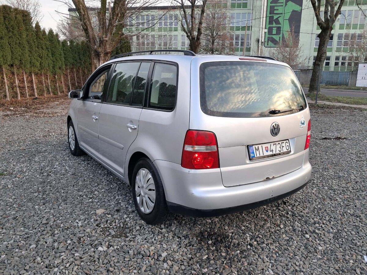 VW Touran 2.0 TDI DSG automatická prevodovká - 3