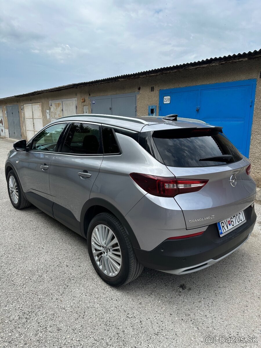 Opel Grandland X 1.2 Turbo 96 kW – Automat - 3