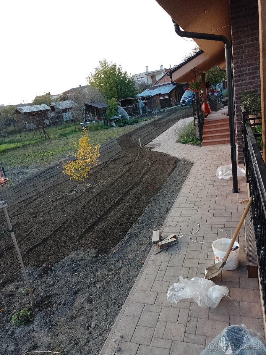 Zakladač trávnika - 3