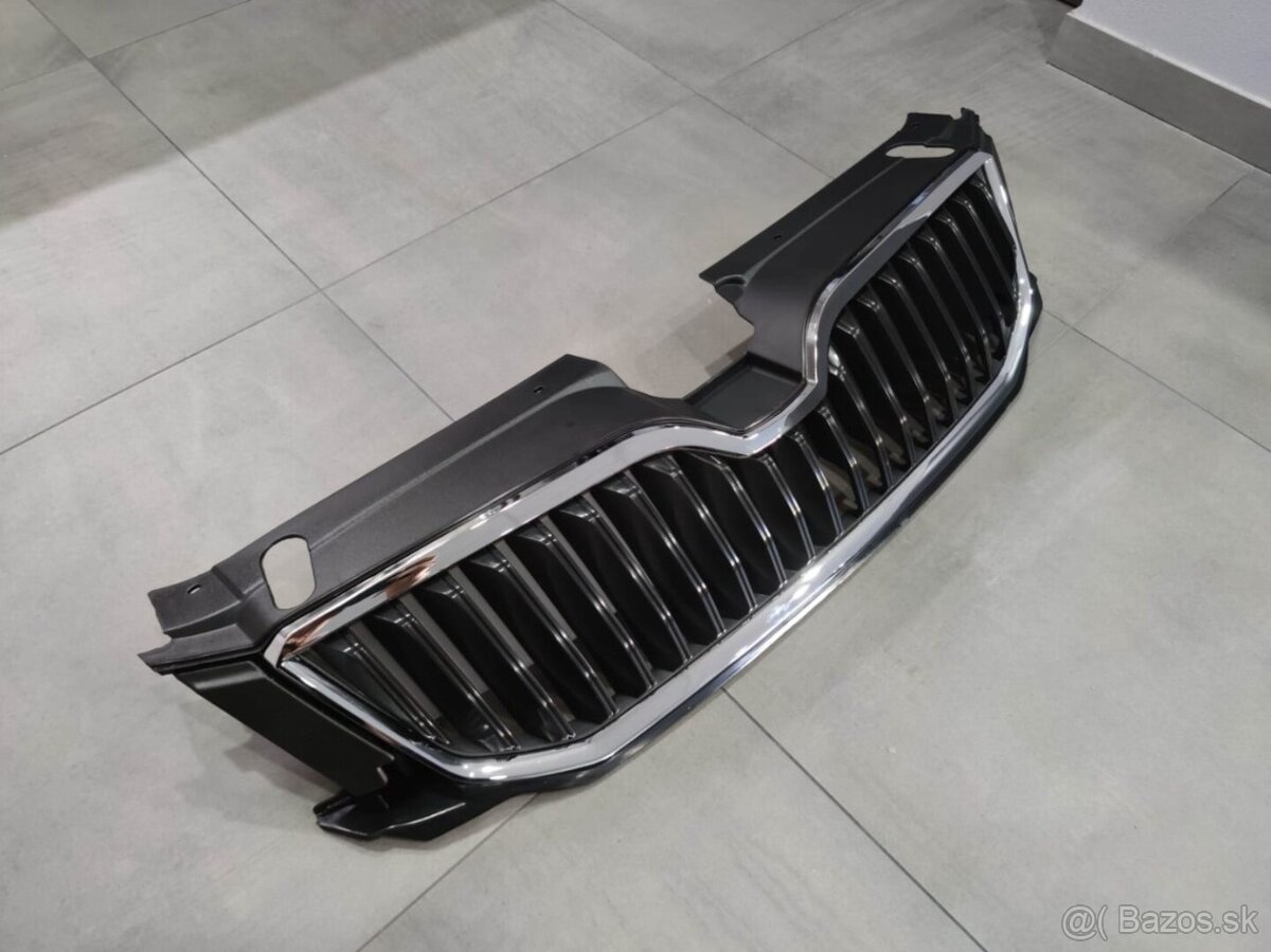 Predna maska Skoda OCTAVIA III - 3