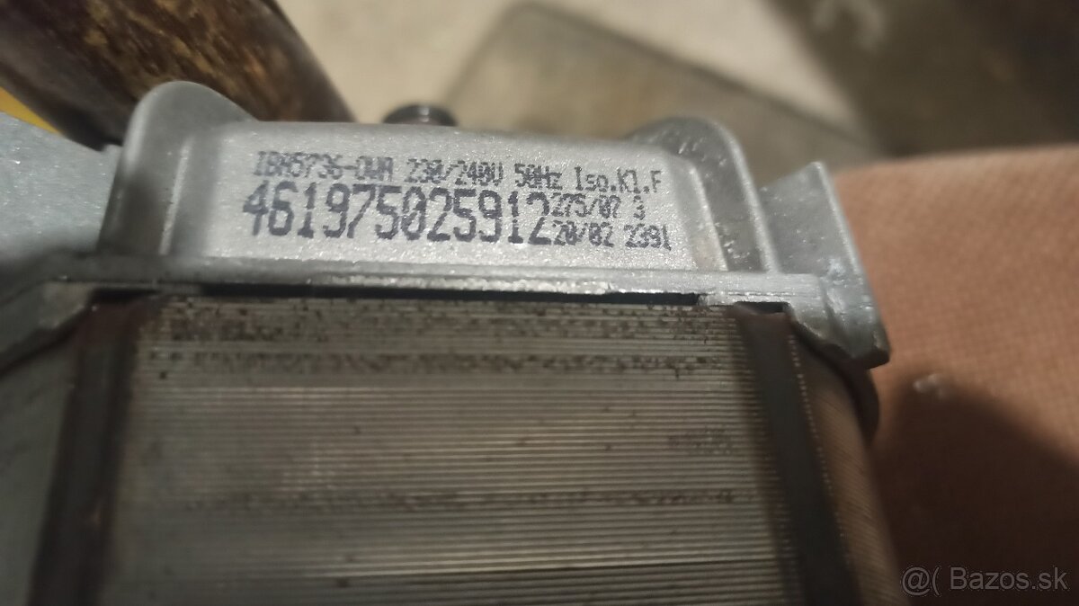 Prredám diely na práčku Whirpool AW 6316 - 3