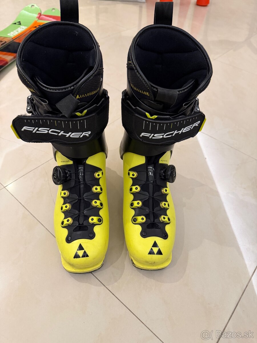 Fischer Travers Carbon 26,5 - 3