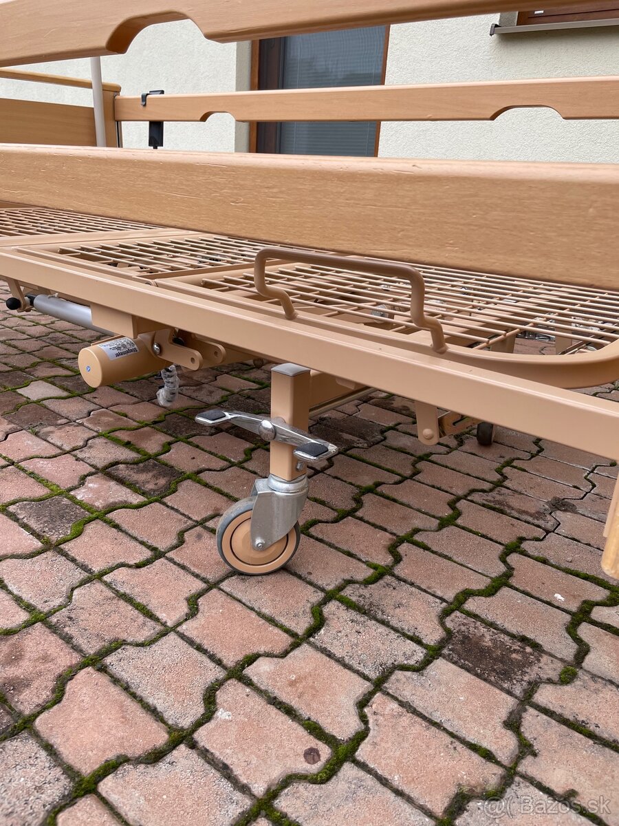 Polohovateľná posteľ - 3