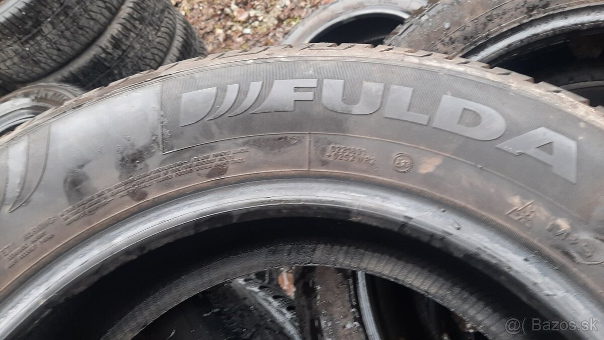 225/65r17 106H Nokian zimne - 3