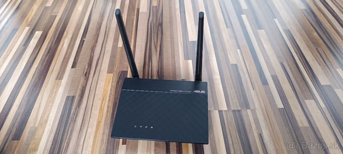 Router ASUS RT-N12+ - 3