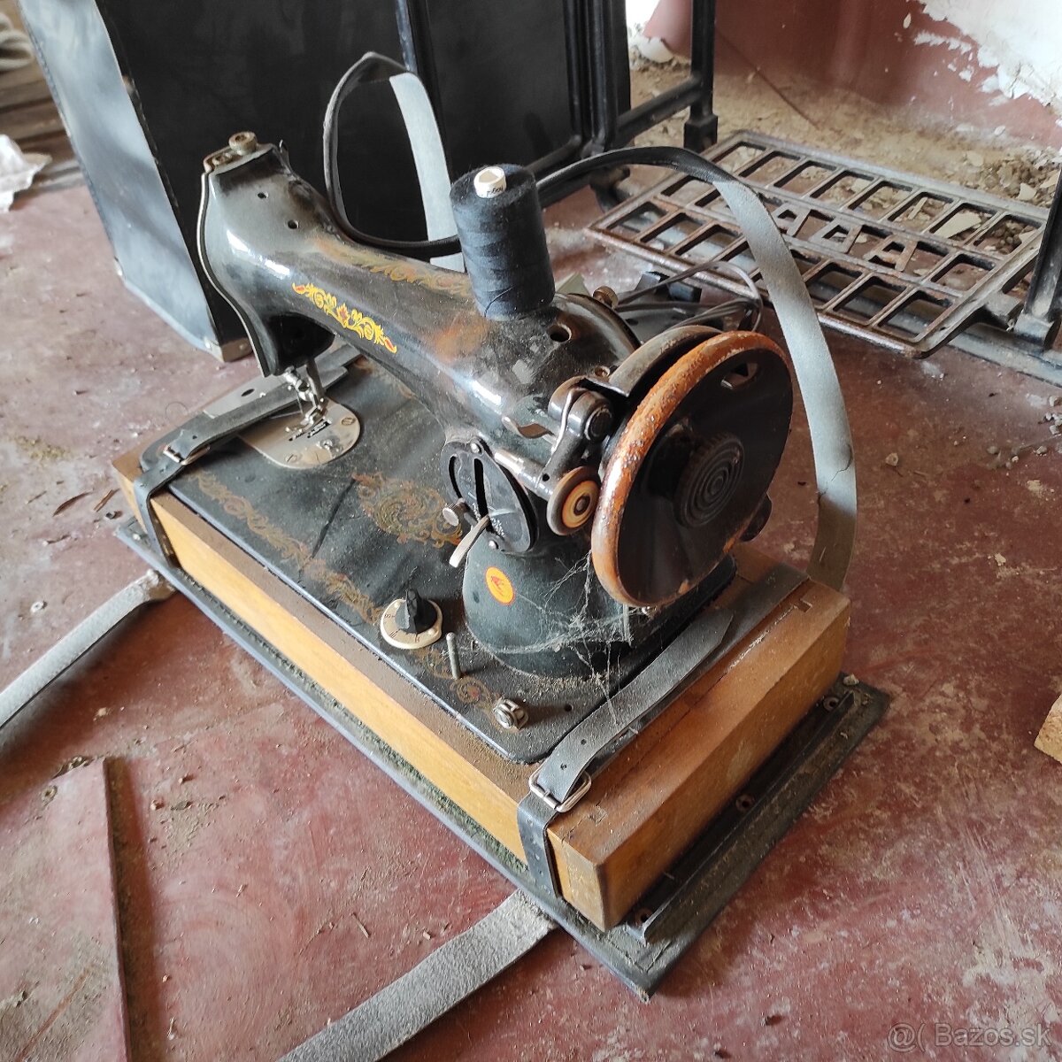 Šijací stroj 2ks - 3