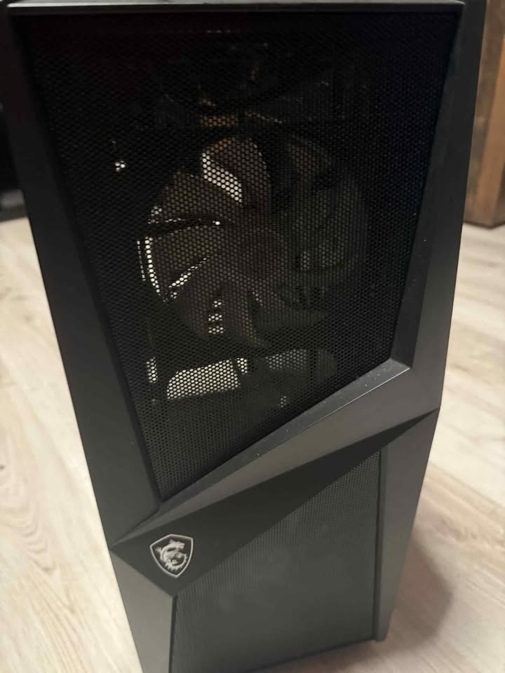 Predam PC skrinu MSI MAG FORGE 100R - 3