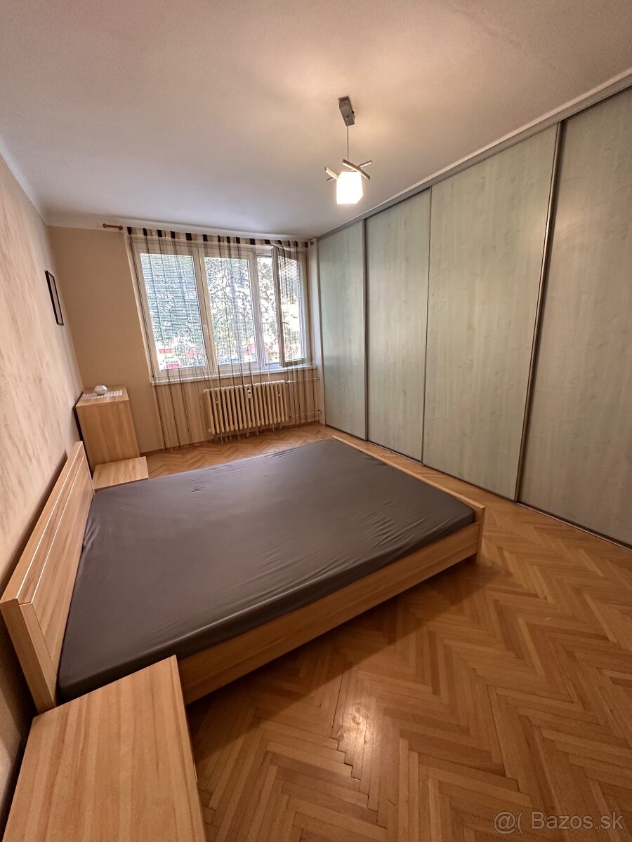 Na predaj 3 izbový byt na Sídlisku II - 3