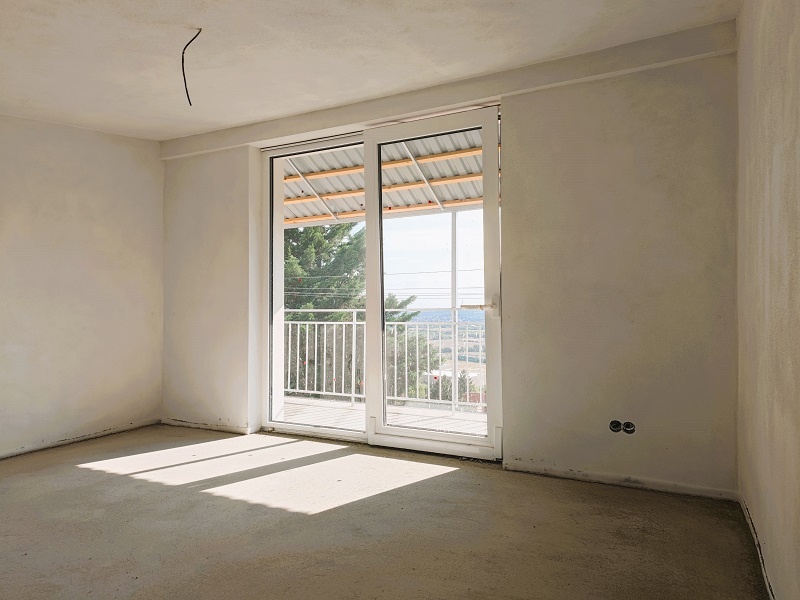 PREDAJ 4 IZBOVÝ BYT S KRÁSNYM VÝHĽADOM NA ZOBORE, BALKÓN 13 - 3