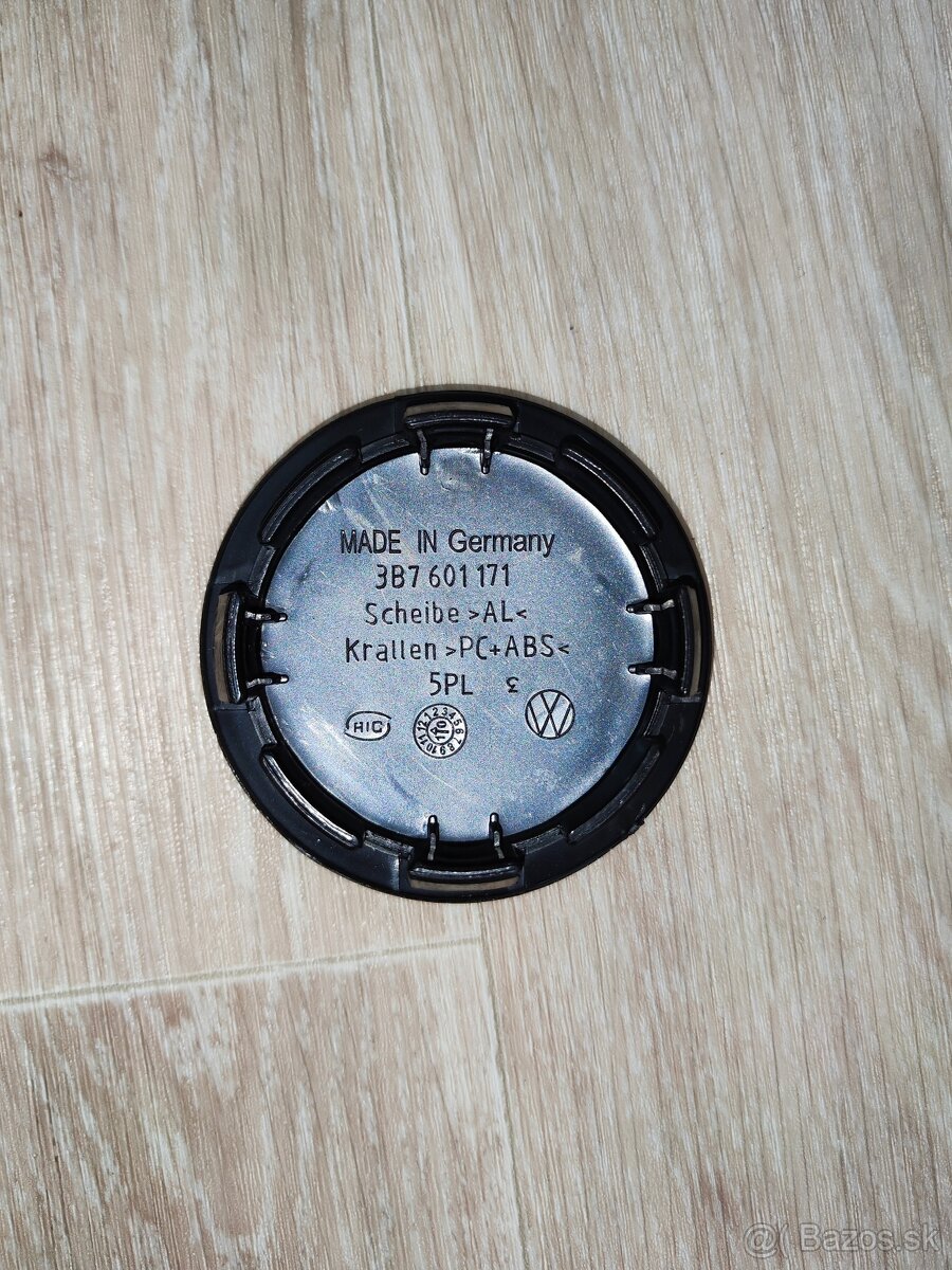 Stredové krytky kolies Volkswagen 65mm - 3