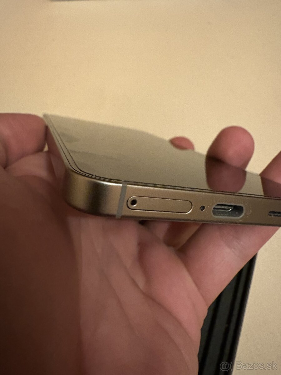 Samsung galaxy S25 256GB - 3