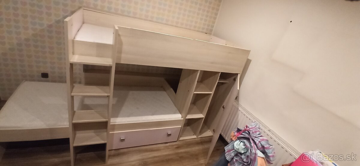 Poschodova postel - 3