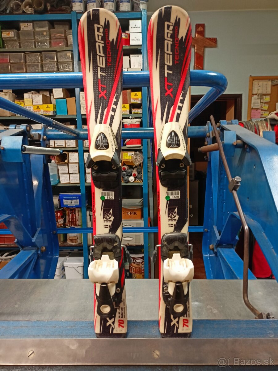 detské lyže s lyžiarkami a prilbou - 3