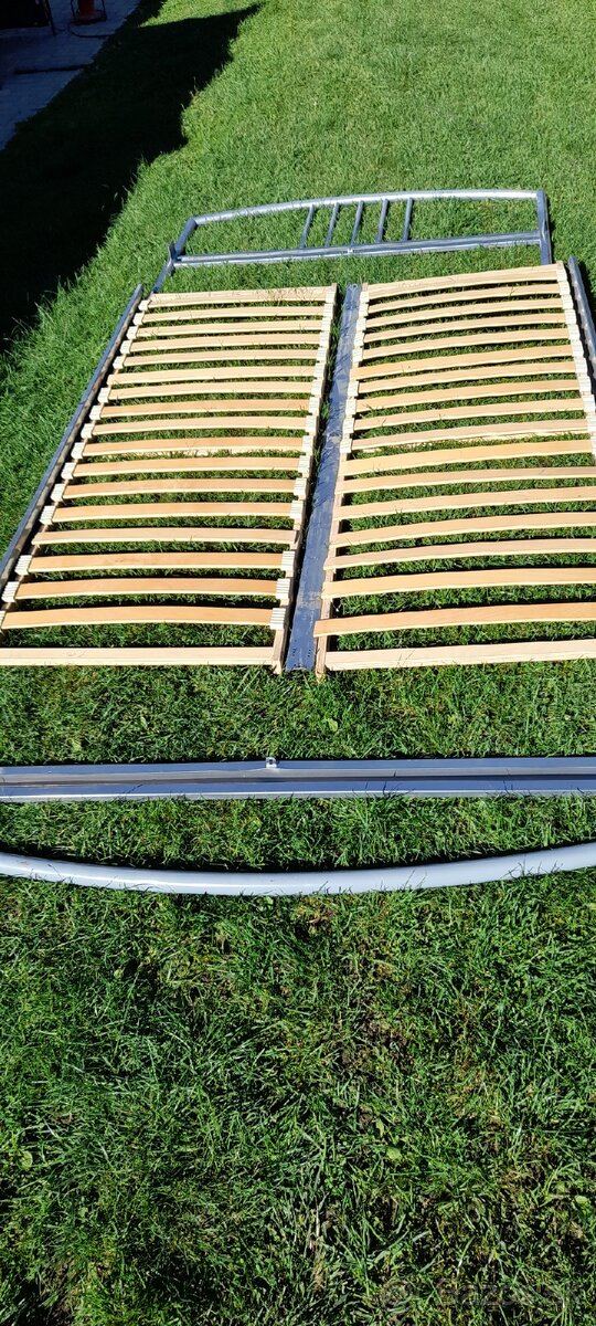 Manželská posteľ - 3