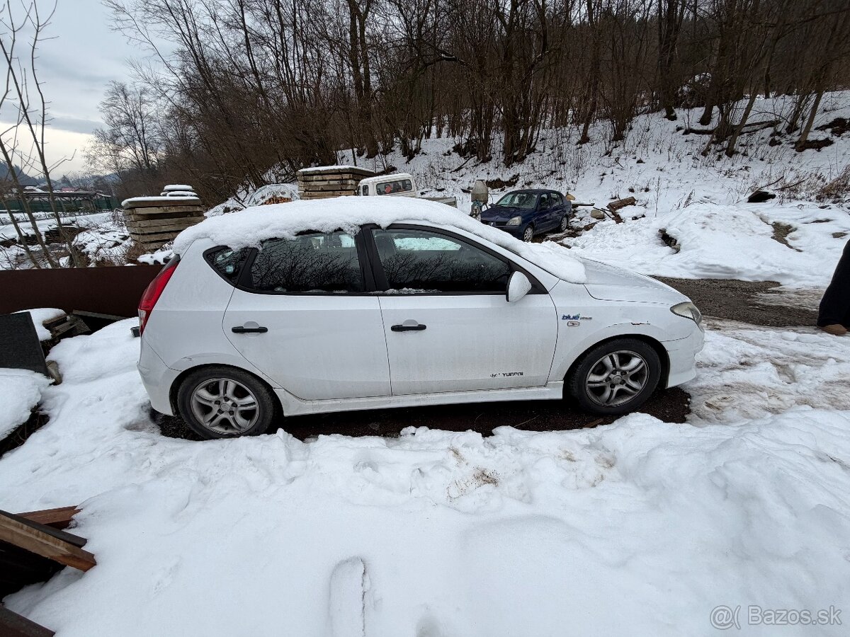 Predám Hyundai I30 - 3
