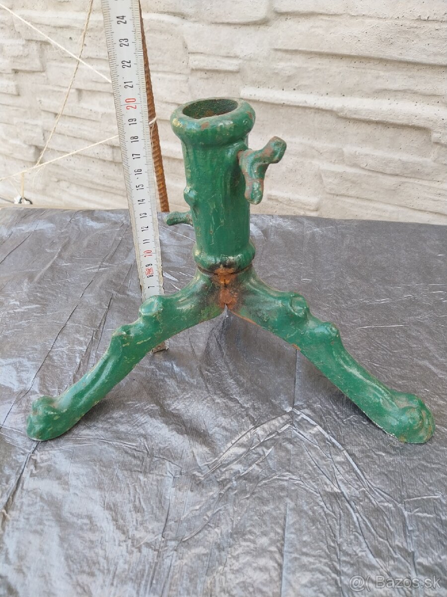 Stojan na vianočný stromček 10€ - 3