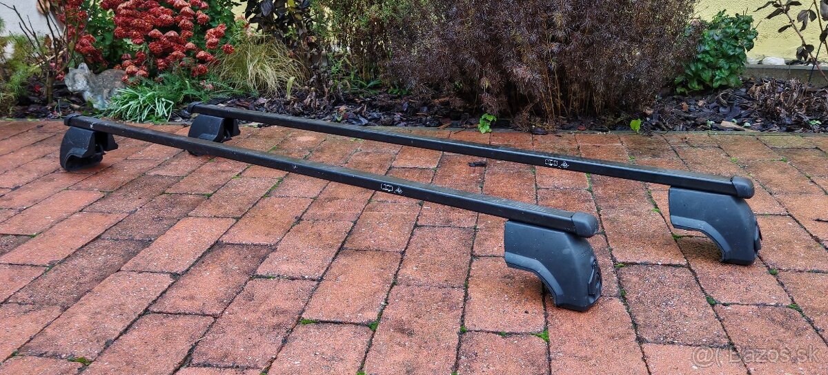 Strešné boxy a strešný nosič - 3