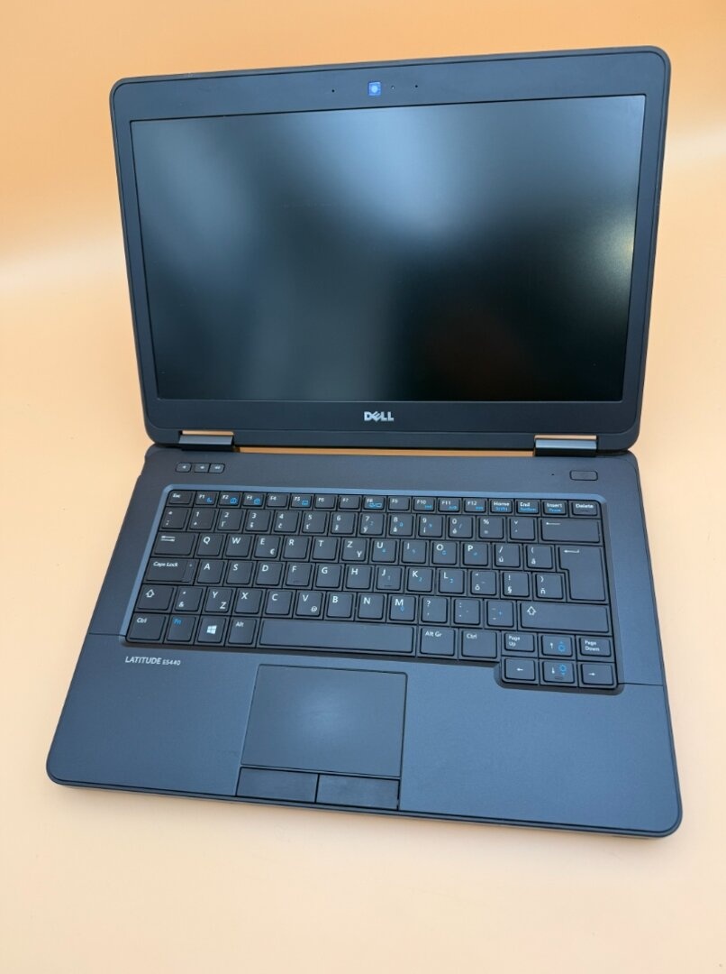 Dell Latitude E5440 / i5 / 8GB RAM / 256GB SSD / NVIDIA - 3
