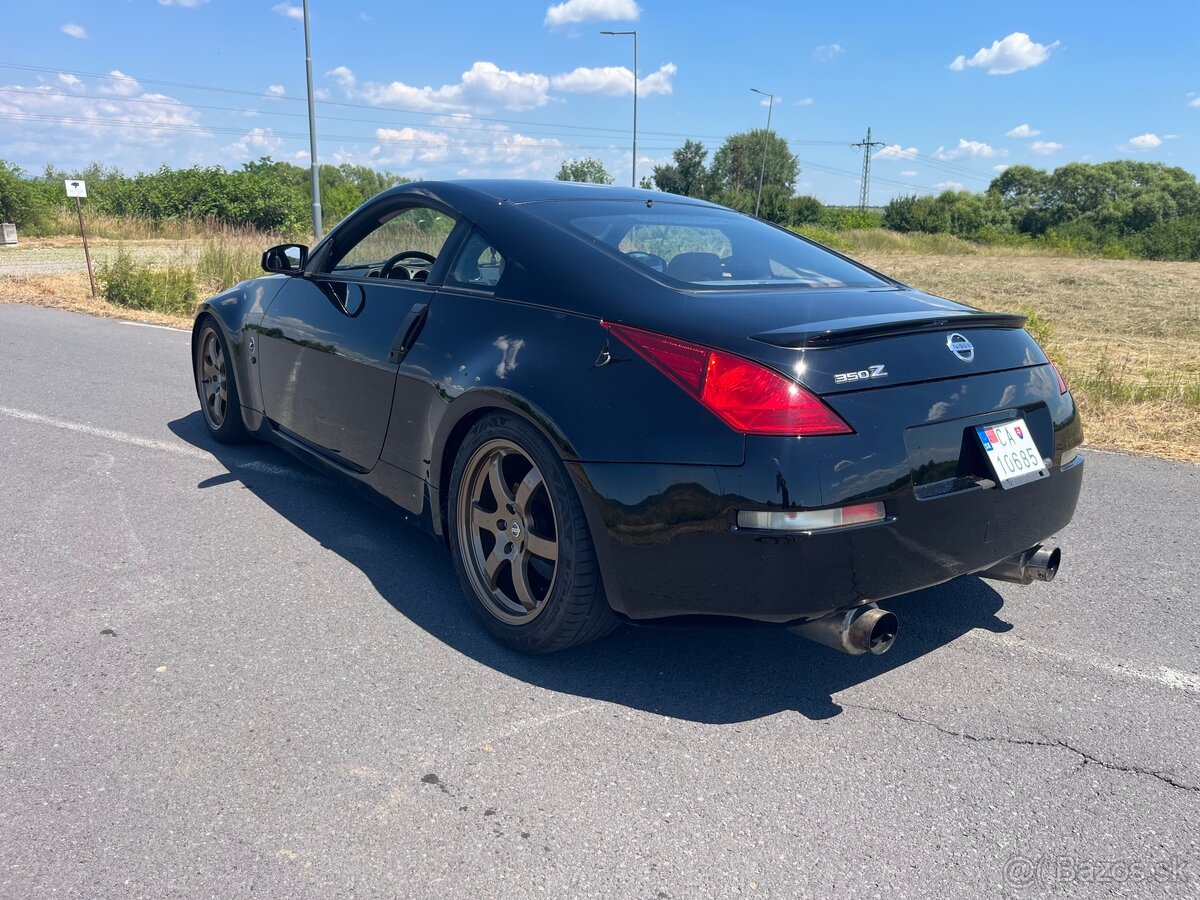 Nissan 350Z - 3