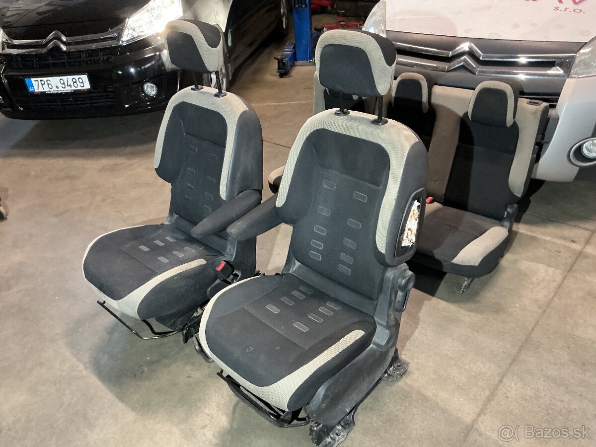 Citroen Berlingo - sada sedadel. 1000Kč - 3