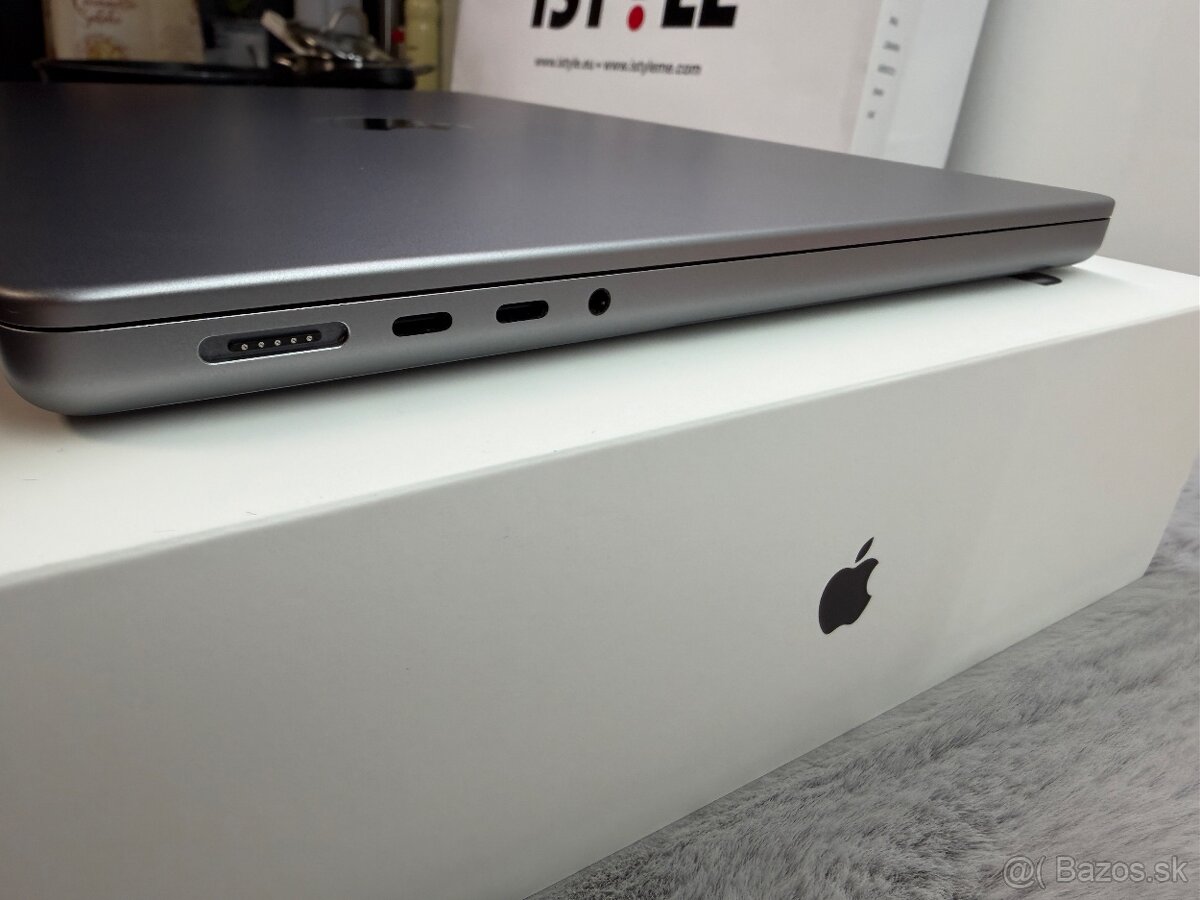 Macbook pro M1 1TB 16GB RAM - 3