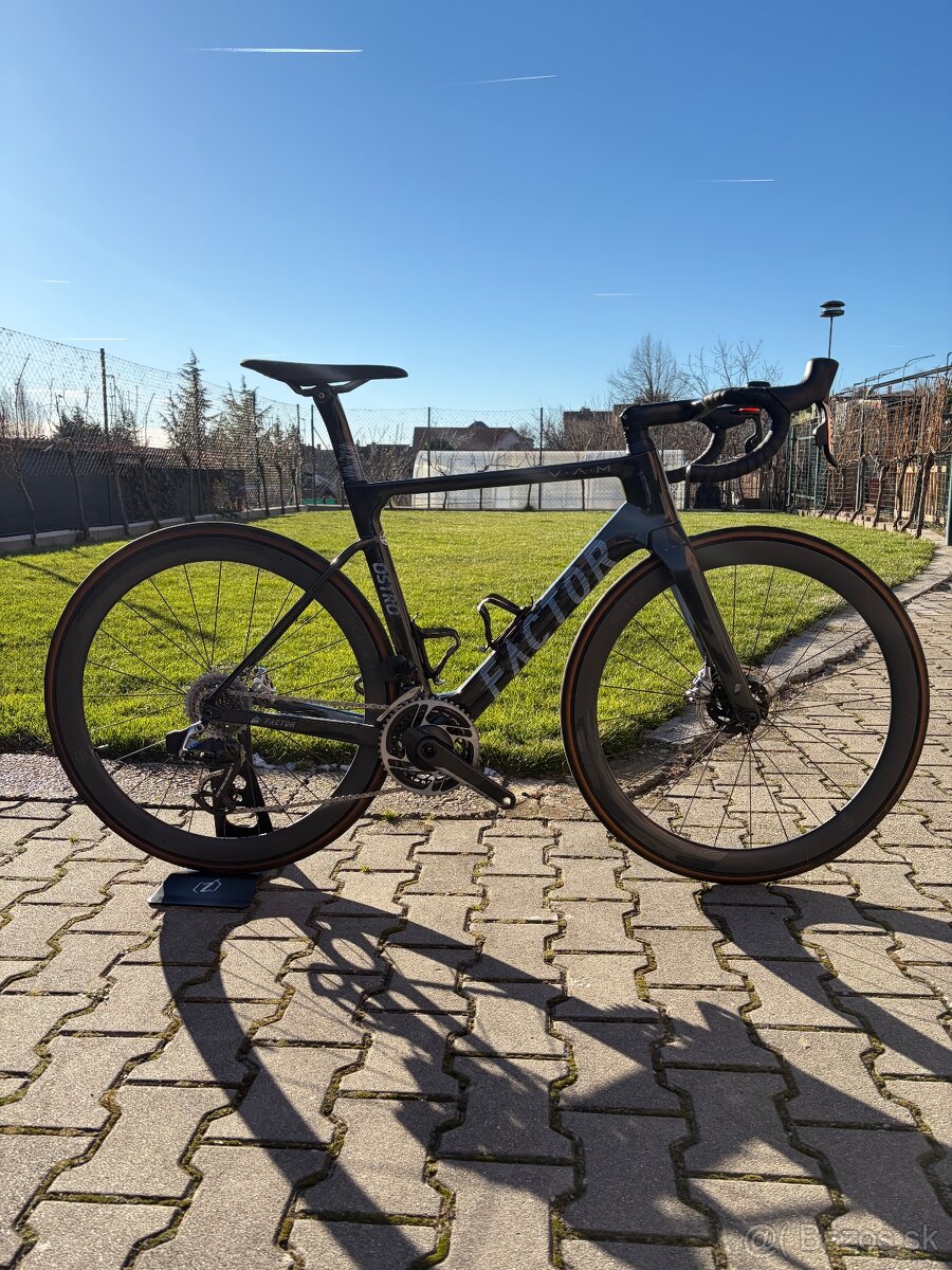 Factor Ostro VAM top stav, top vybava - 3