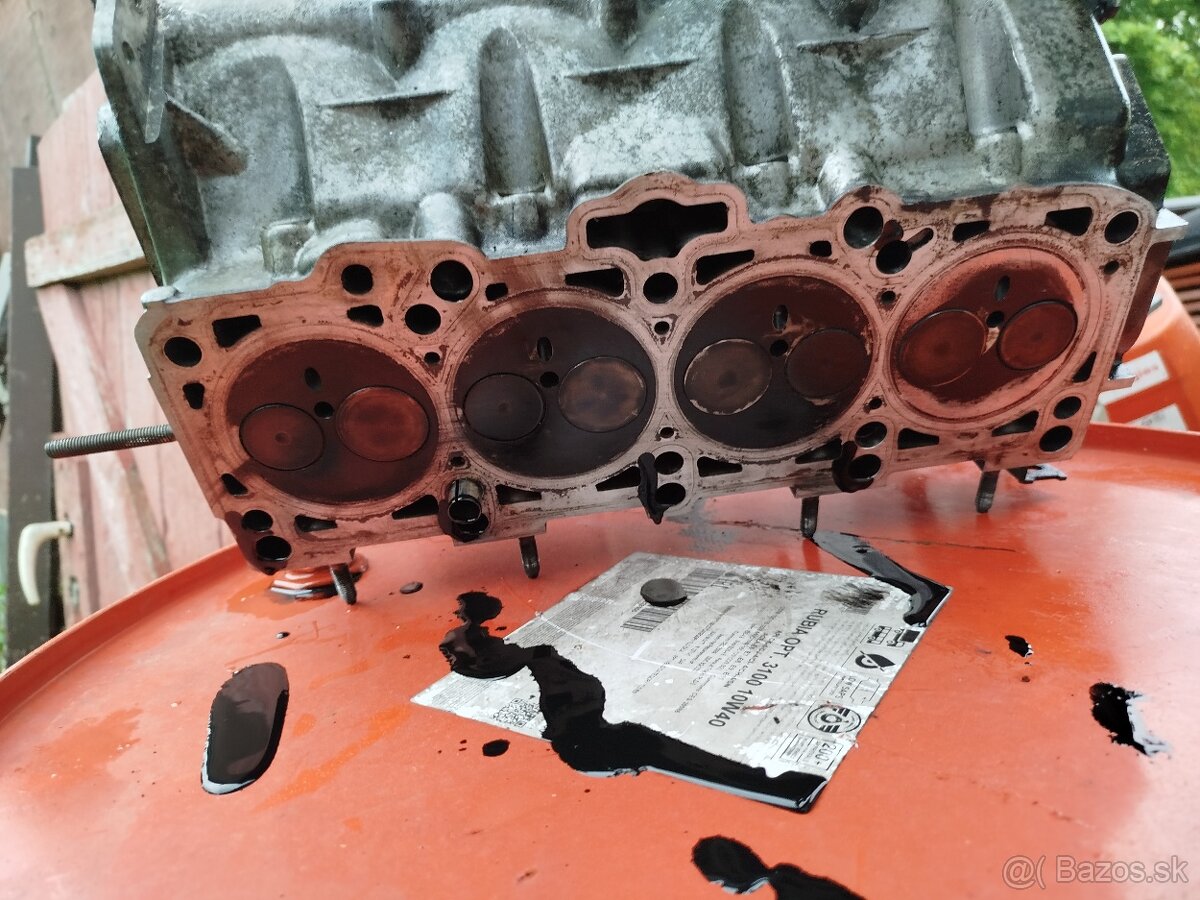 Predám hlava valcov 1.9 77kw bls - 3