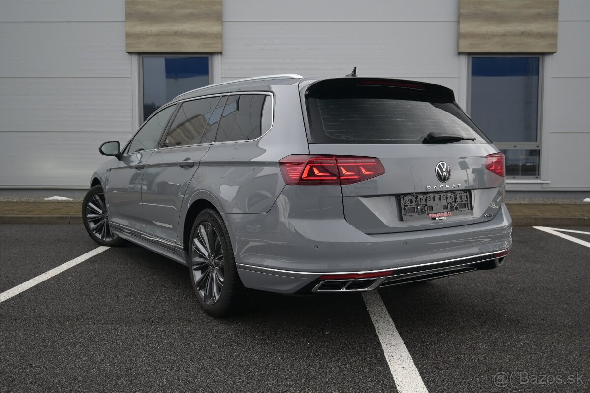 Volkswagen Passat Variant 2.0 TDI Elegance 4Motion DSG - 3