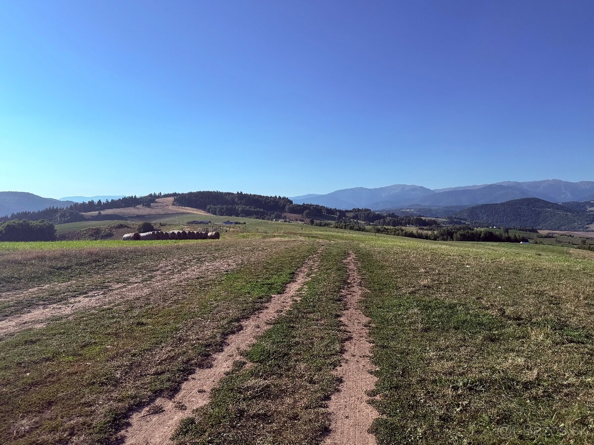 Rozľahlý pozemok s nádherným výhľadom - 3