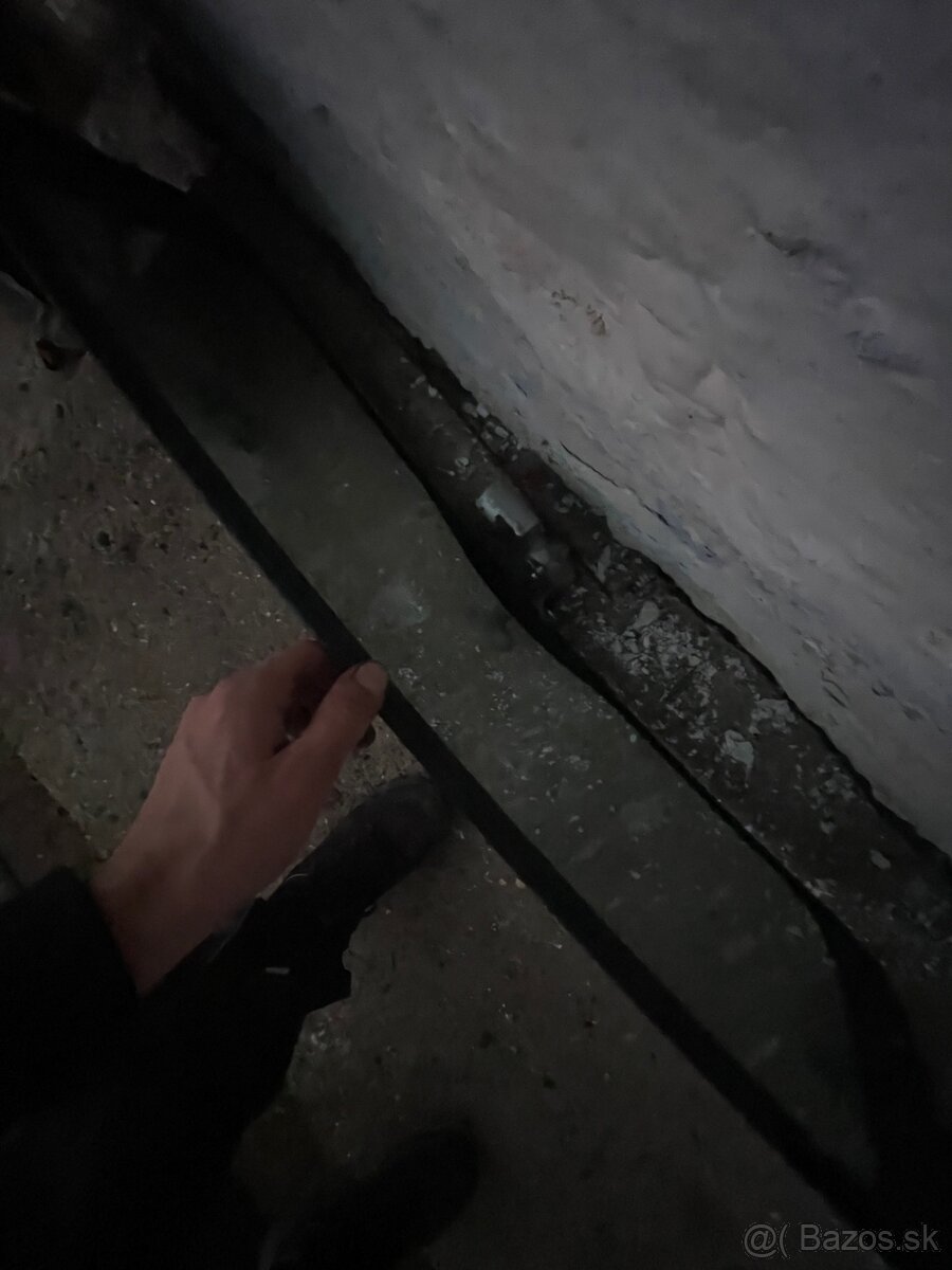 Predám strešné okno na Opel astra 2005 - 3