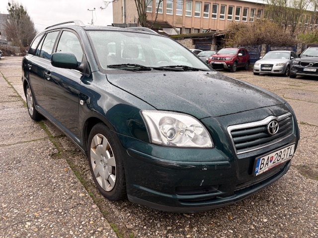 Toyota Avensis Combi wagon 2.0 D-4D Sol Terra - 3