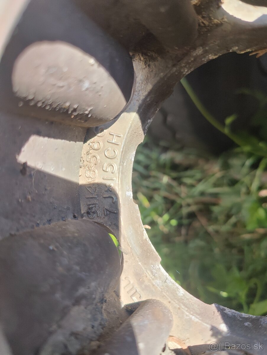 Predám kolesá R15 6x139,7 - 3