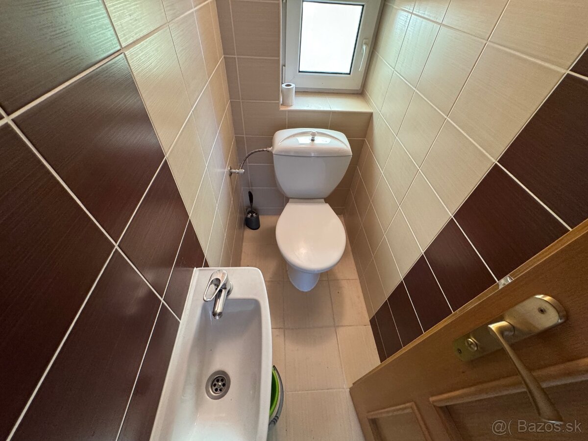 PREDAJ ATYP 4-izb. tehlového bytu - BANKA - 3