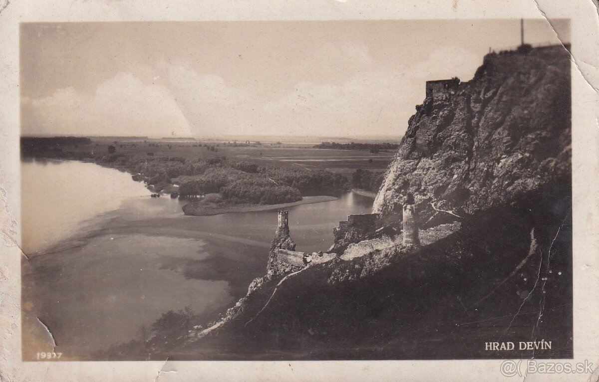 Staré pohľadnice a foto Bratislava, Devín, hrad - 3