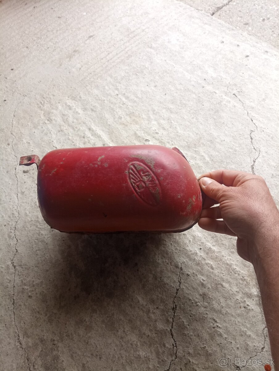 nádrž jawa, karburátor - 3