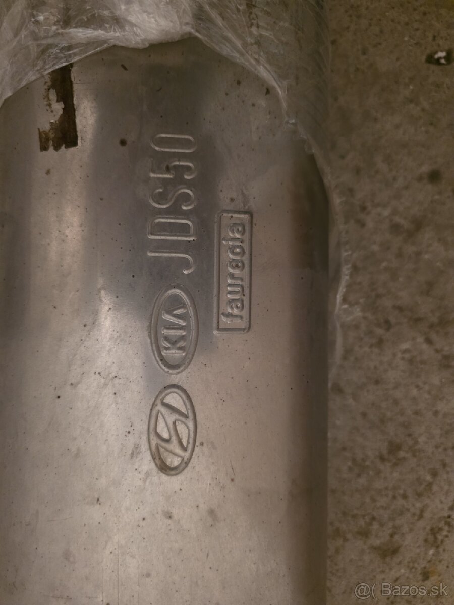 Intercooler a stredova cast vyfuku na Kia ceed - 3