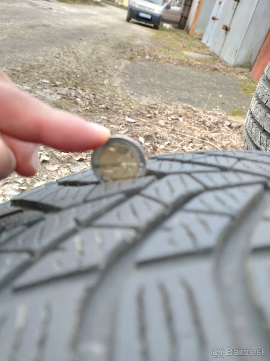 Predám plechové disky Volvo - 3