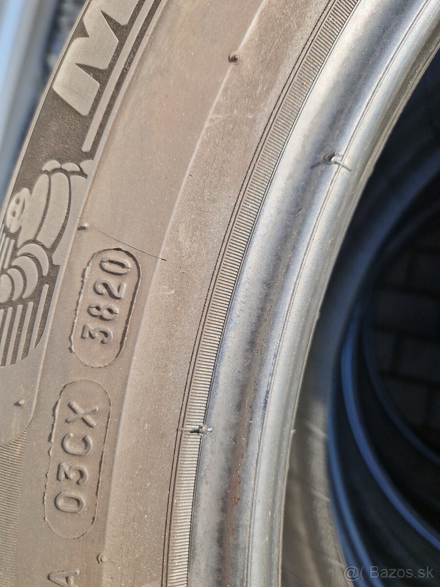 255/45R20 letné - 3