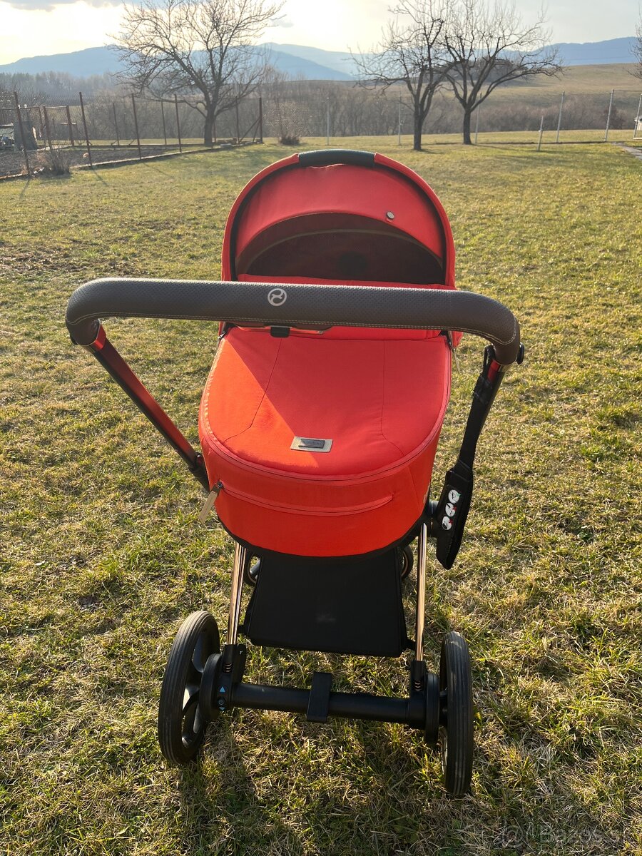 Cybex e-priam - 3