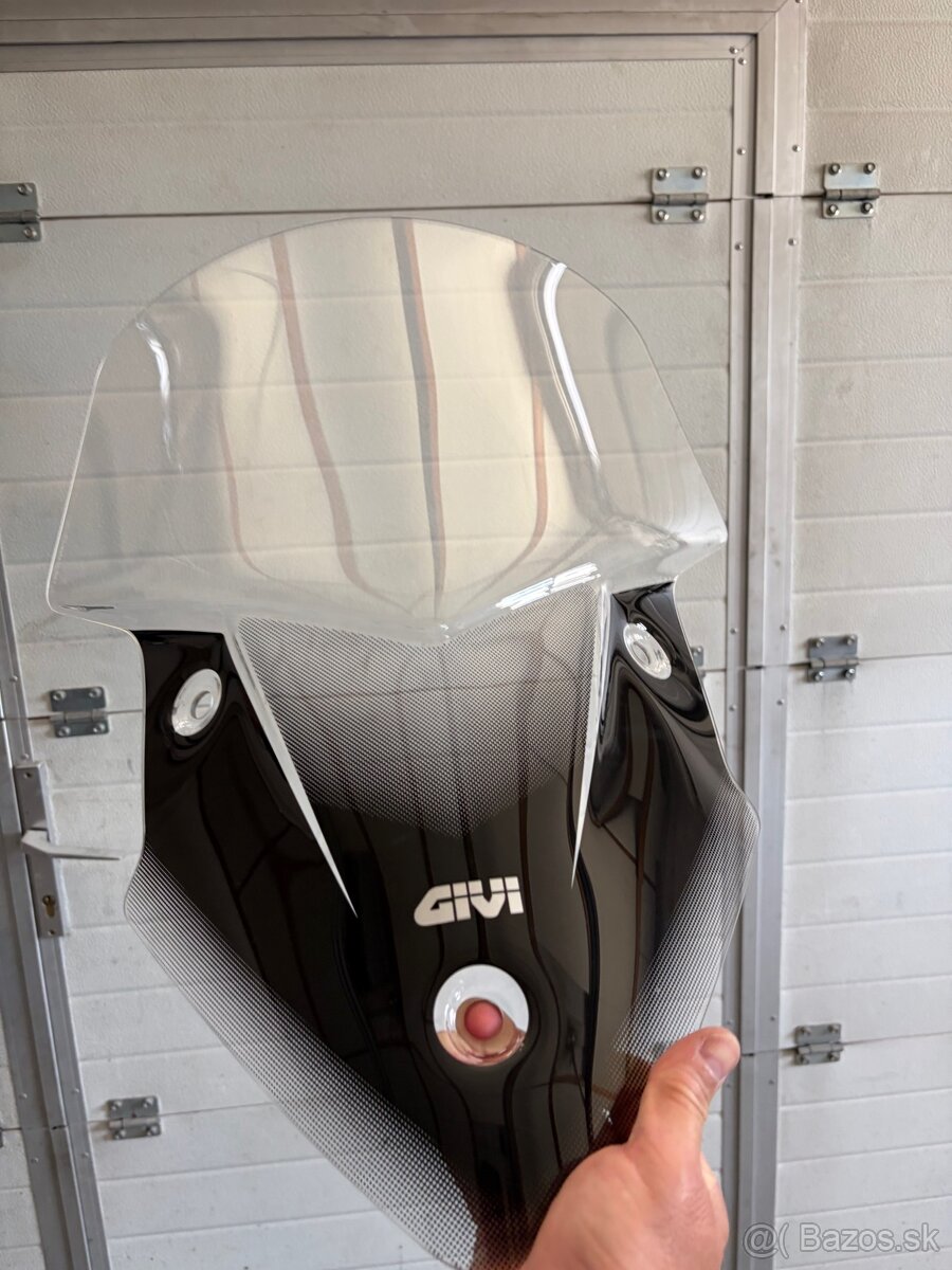 Turistické plexi GIVI pre DUCATI Multistrada - 3