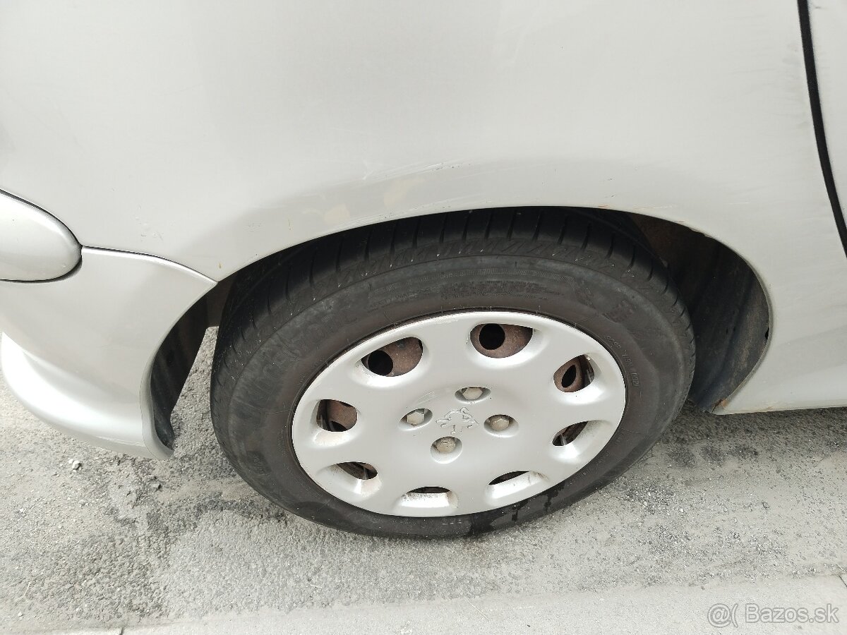 Peugeot 206 - 3