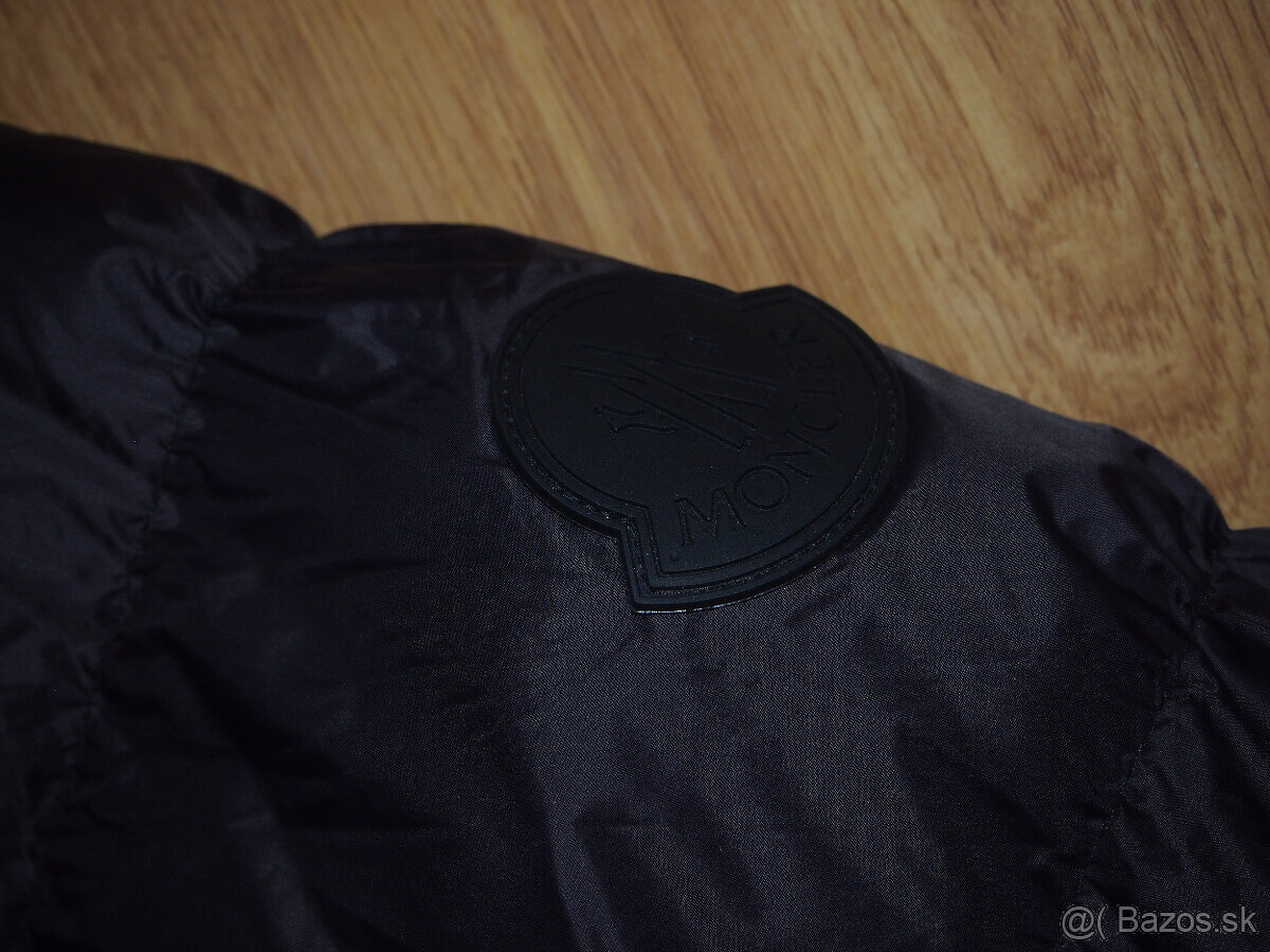 Moncler pánska zimná bunda čierna - 3