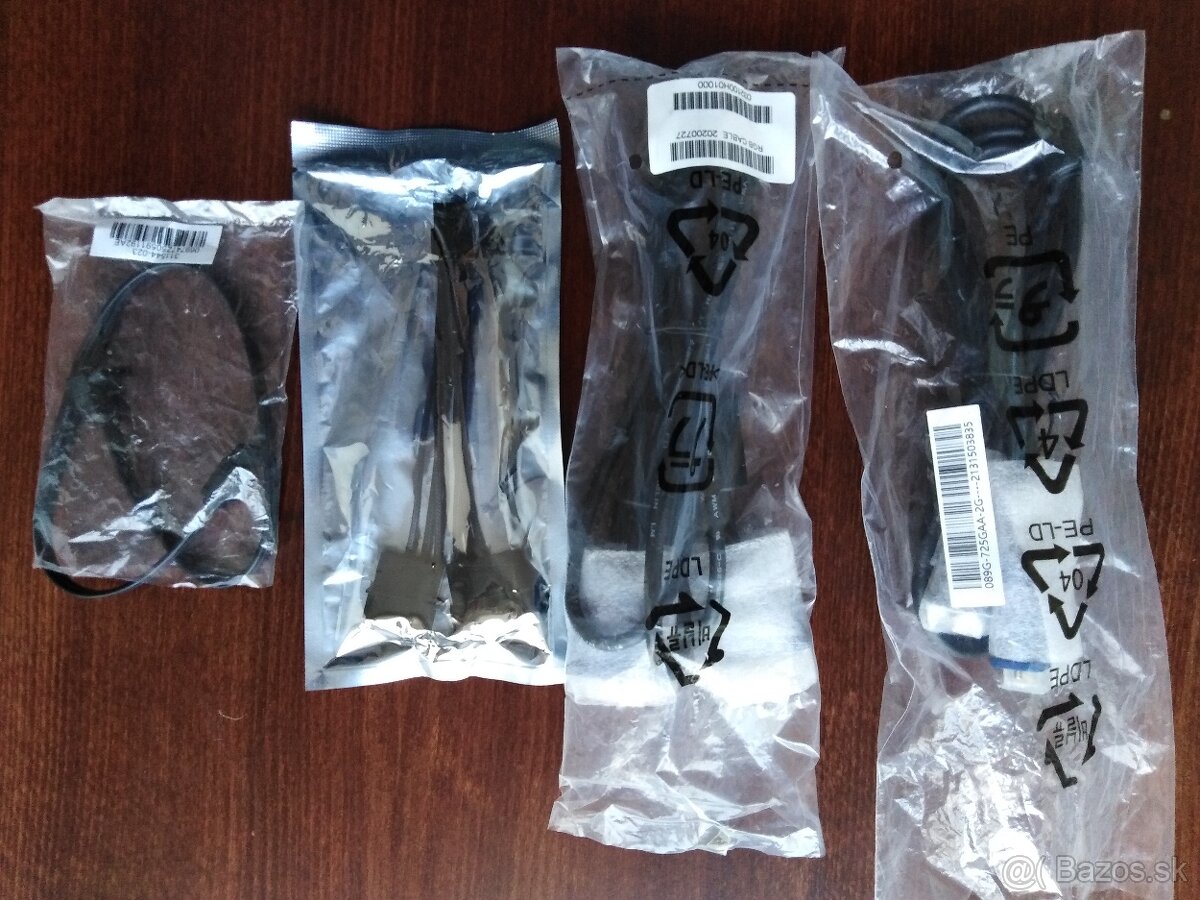 Káble VGA, 6 PIN power , SATA - 3